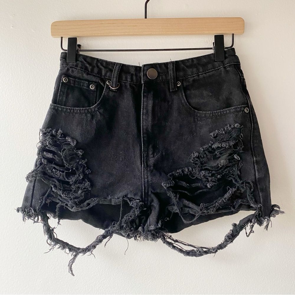 boohoo blue black super distressed high rise denim shorts size 2